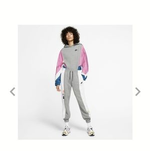 Nike track suit M